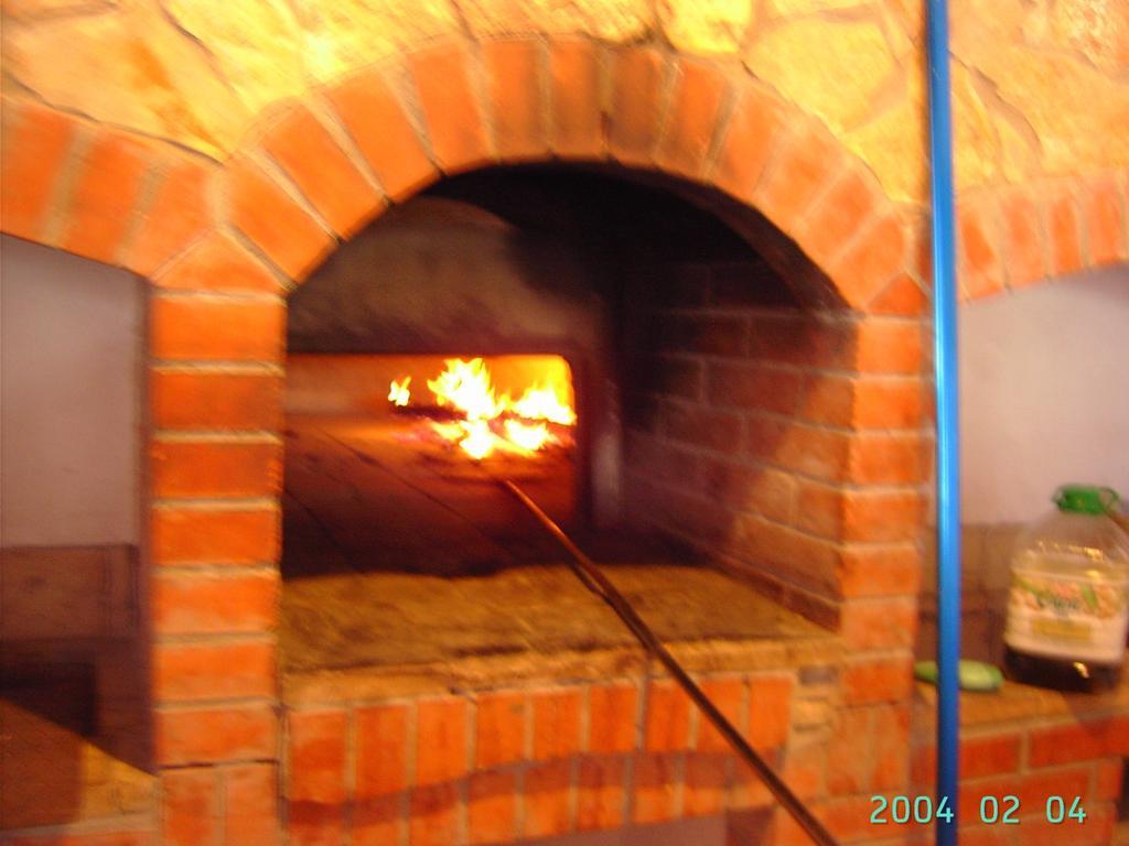Agriturismo La Targa Buonfornello Bagian luar foto