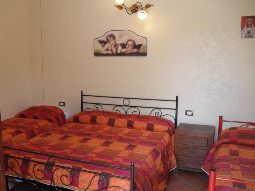 Agriturismo La Targa Buonfornello Ruang foto