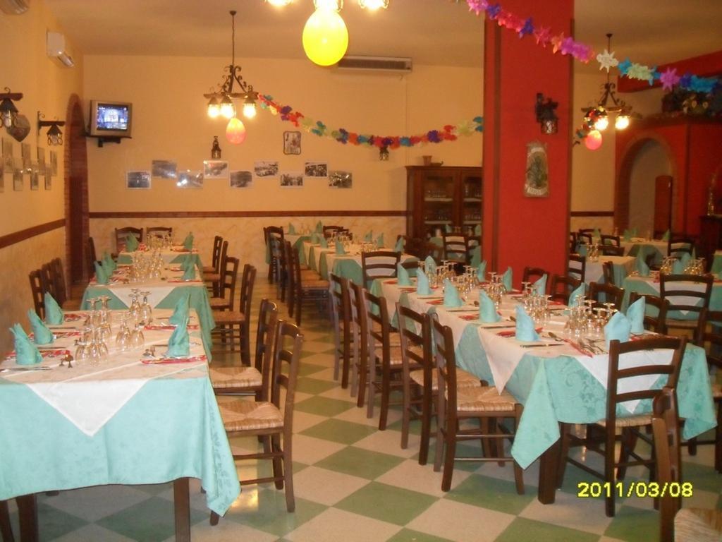 Agriturismo La Targa Buonfornello Bagian luar foto